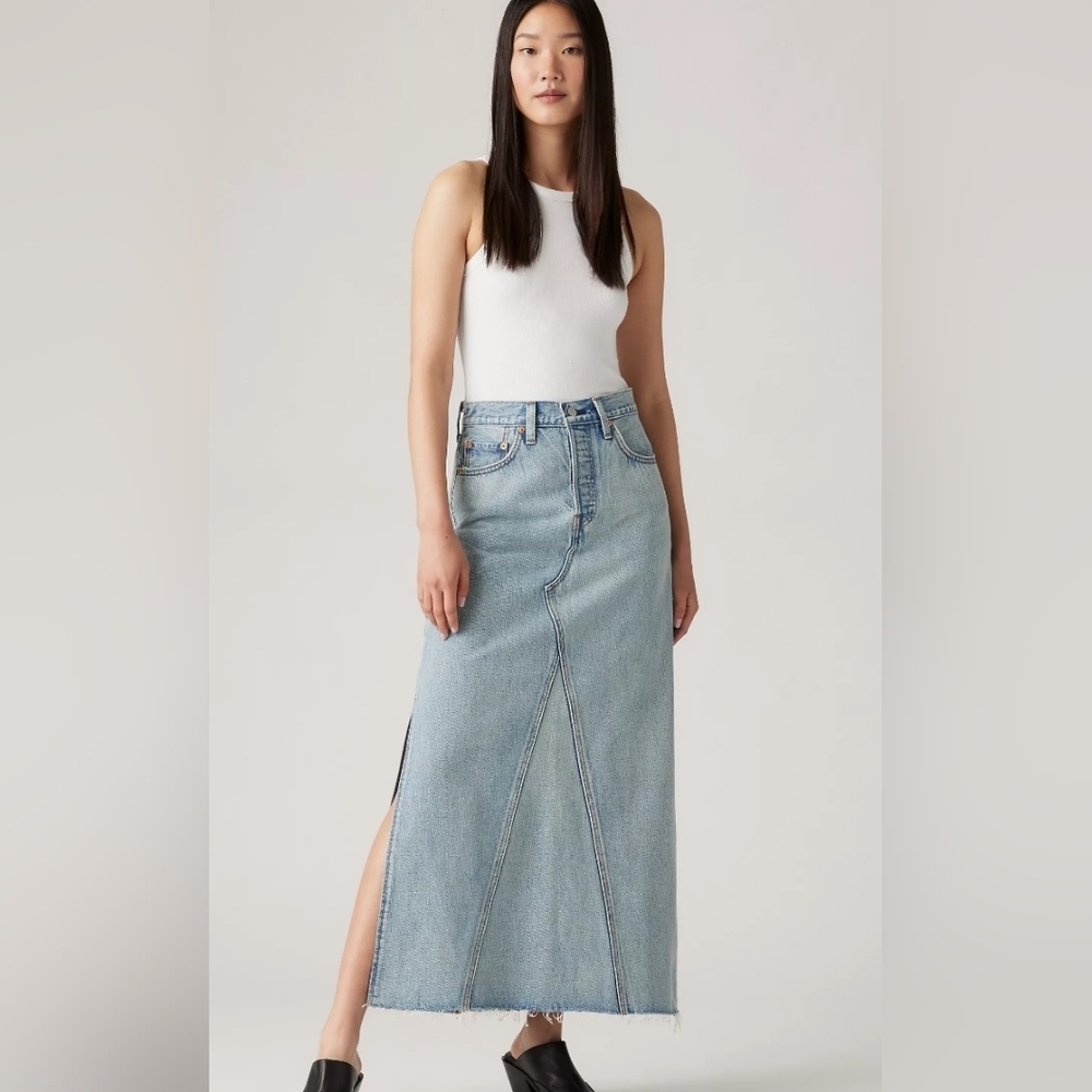 Levi's Icon Long Skirt Denim Light Wash A-Line Fit With Side Slit Cotton Size 27